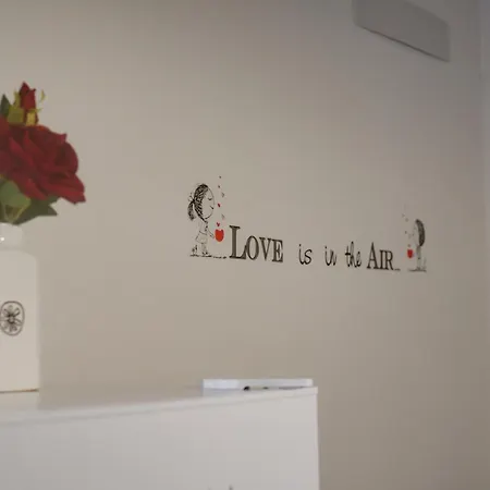 La Perla Del Vento Apartment *